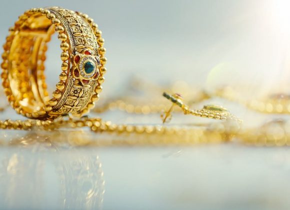 jewellery-gold-wedding-indian